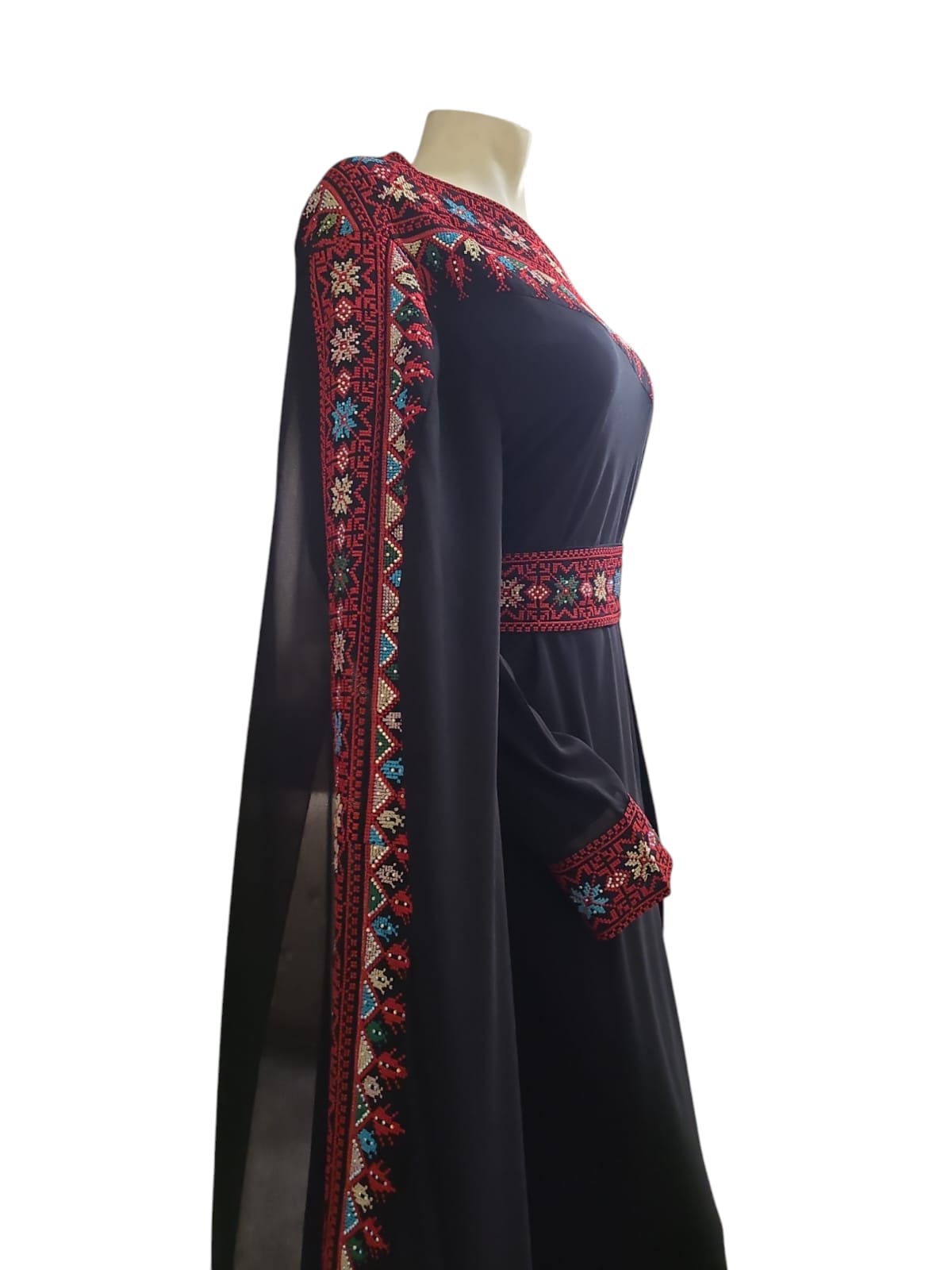 BLACK AND RED THOBE